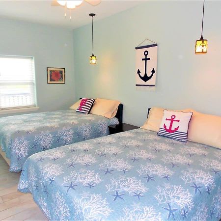 Captain Quarter'S 1 Bedrm Unit At Sea Isle Village Порт Арансас Екстериор снимка