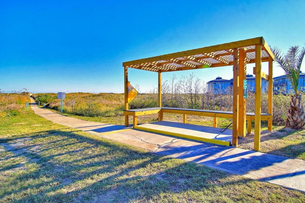 Captain Quarter'S 1 Bedrm Unit At Sea Isle Village Порт Арансас Екстериор снимка